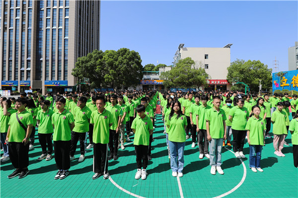 新生力量 向上成長|南京新華2022年秋季新生職業(yè)素質(zhì)拓展訓(xùn)練正式開營！